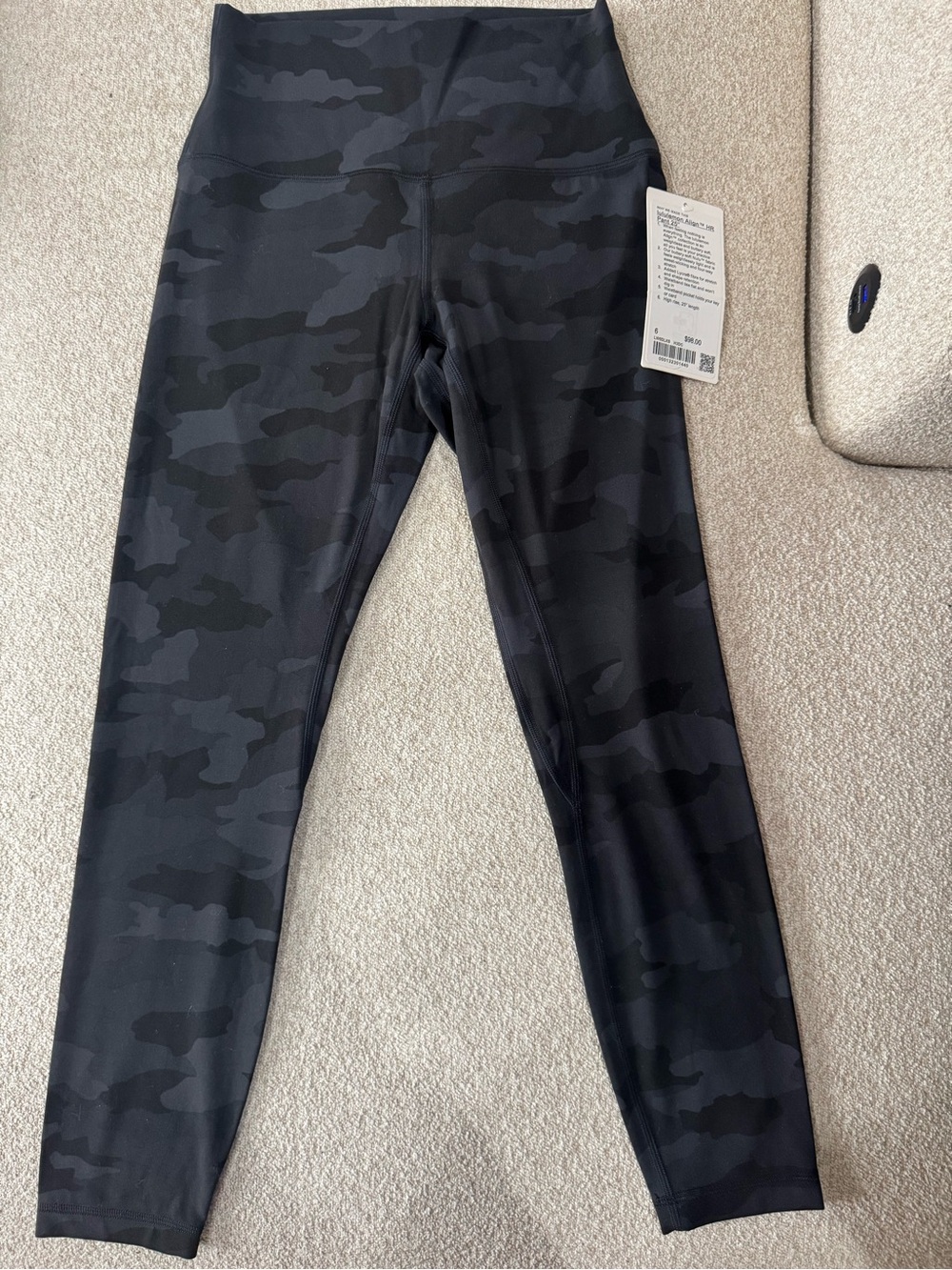 Lululemon Align HR Pant 25” - Black Camo H3DC / Size 6